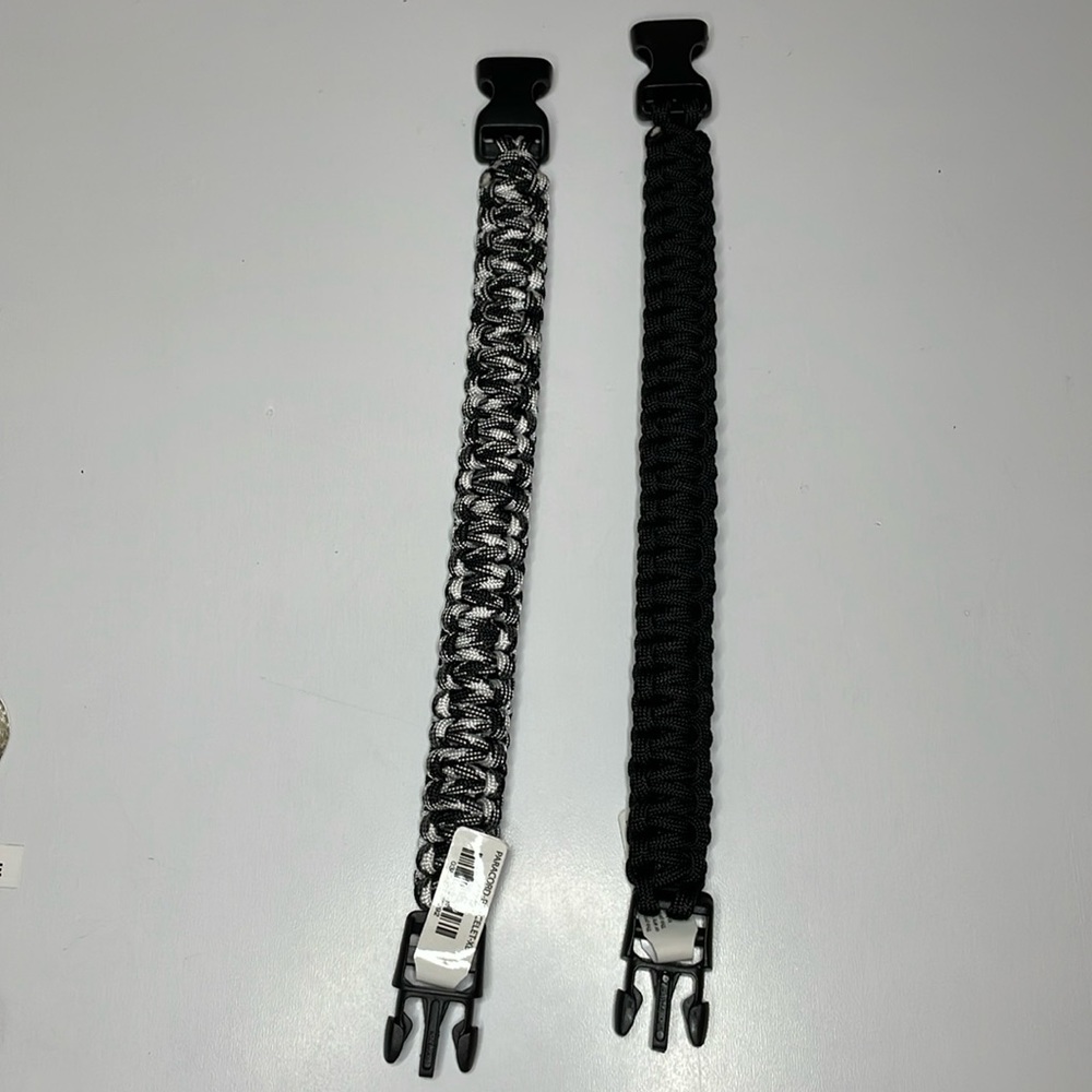 NWT Paracord Braided Bracelet‎ set of 2 black & Black/white XL